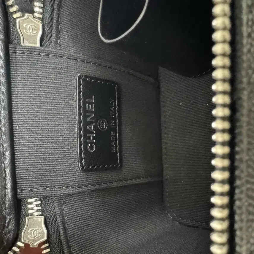 [BUNJANG] Chanel Coco Chain Vanity Bag / 샤넬 블랙 캐비어 코코체인 베니티