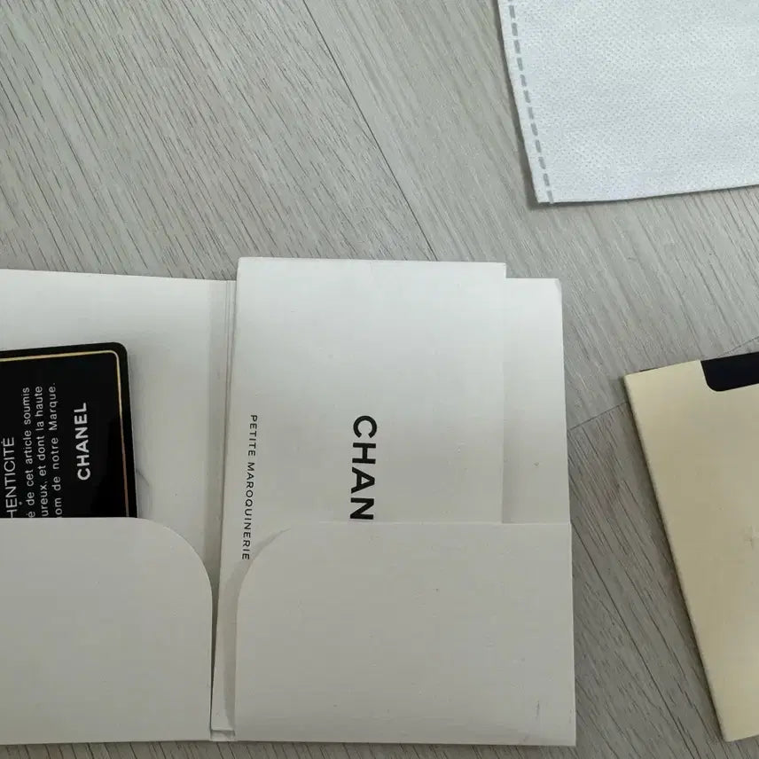 [BUNJANG] Chanel Coco Chain Vanity Bag / 샤넬 블랙 캐비어 코코체인 베니티