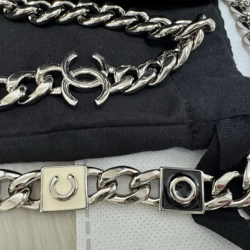 [BUNJANG] Chanel Coco Chain Vanity Bag / 샤넬 블랙 캐비어 코코체인 베니티