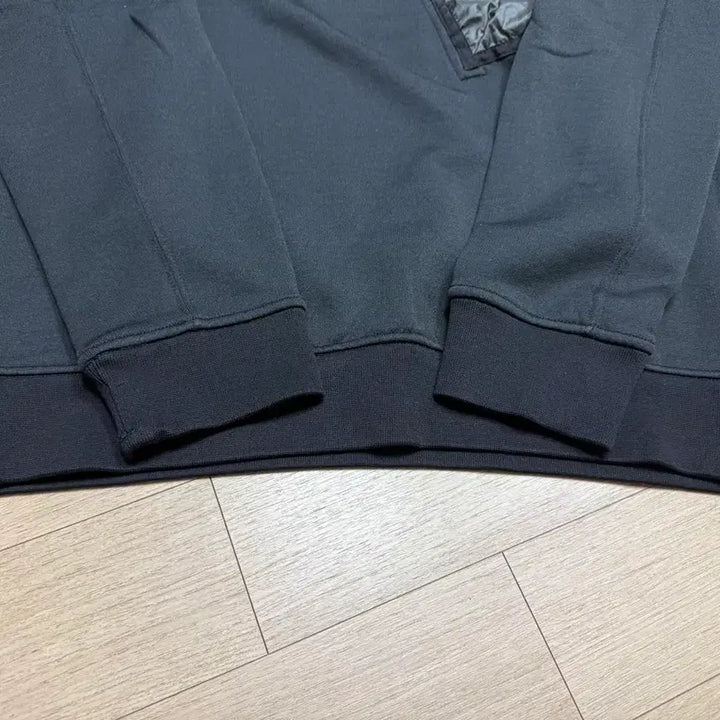 [BUNJANG] Stone Island Lamy Flocked Pocket Men&
