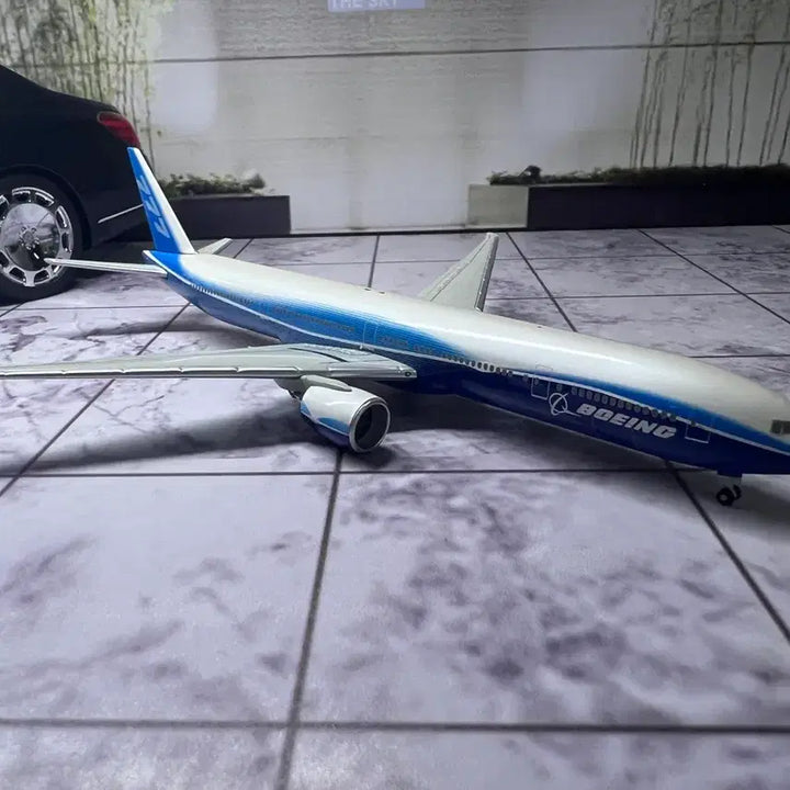 [BUNJANG] Hogan 1:400 B777-300ER Airplane Model / 1/400 B777-300ER 비행기 모형