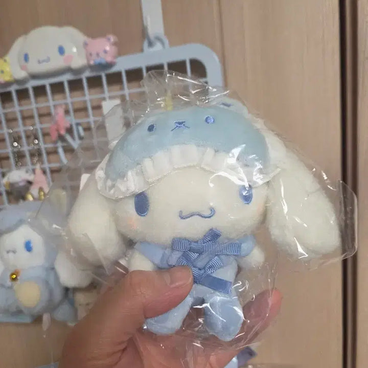 [BUNJANG] Sanrio Nakajima Cinnamoroll Mascot Plush / 산리오 나카지마 시나모롤 마스코트