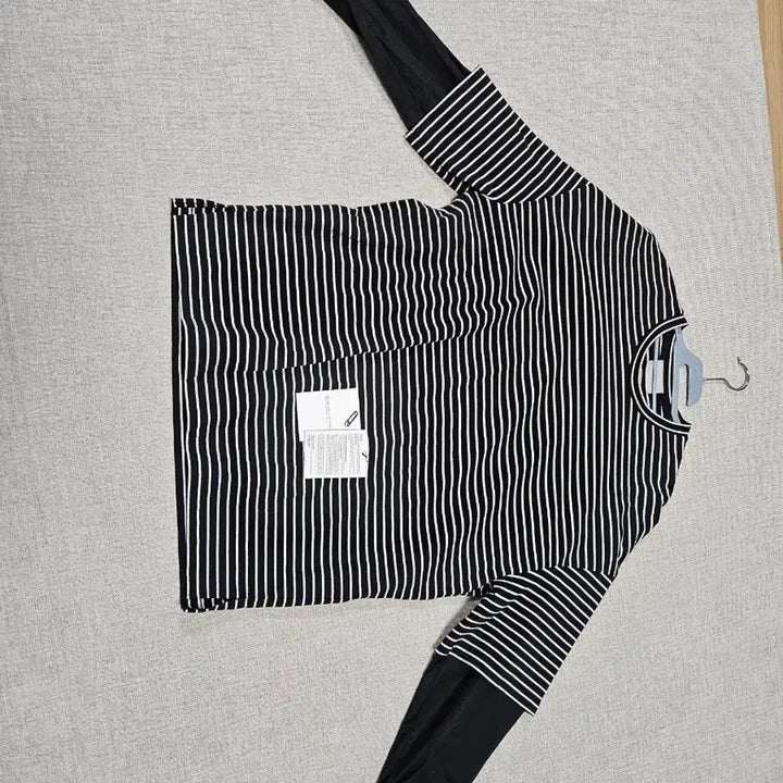 [BUNJANG] Solid Homme Striped Long Sleeve Shirt / 솔리드옴므 긴팔 셔츠티