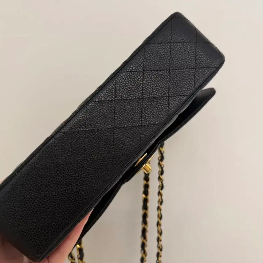 [BUNJANG] Chanel Classic Medium Handbag / (풀박) 샤넬 클래식 미듐 / 25년 구매