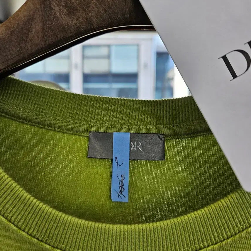 [BUNJANG] Dior CD Icon T-Shirt Lime Green XL / [정품/새상품급/유일색상/XL] 디올 CD 아이콘 반팔티셔츠 라임 형광