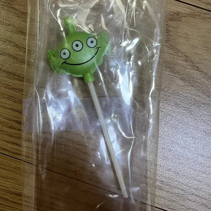 [SOLD OUT] 토이스토리 알린 막대사탕 피규어