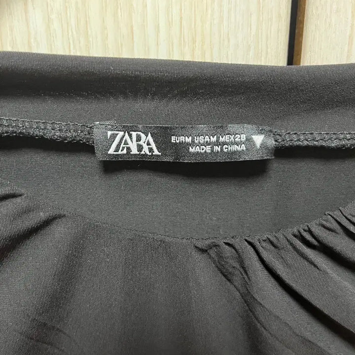 [BUNJANG] Zara Black Slips / 자라 Zara 블랙 슬리브
