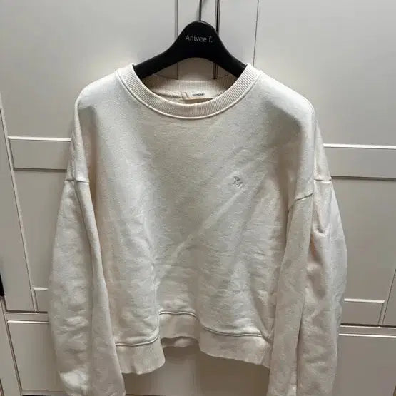 [BUNJANG] Cream Terrycloth Sweatshirt / 크림색 쭈리 맨투맨
