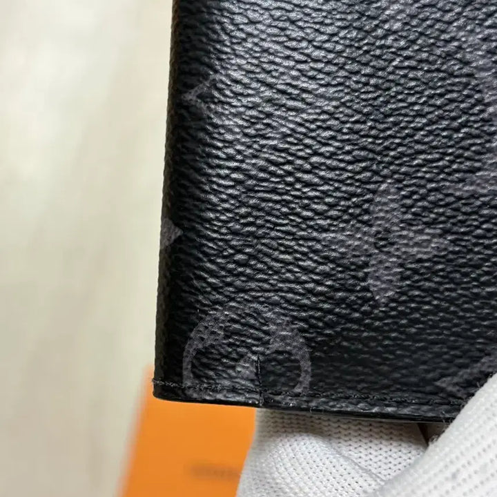 [BUNJANG] Louis Vuitton Eclipse Multiple Wallet M61695 / 정품,풀박스 루이비통 이클립스 멀티플 반지갑 M61695