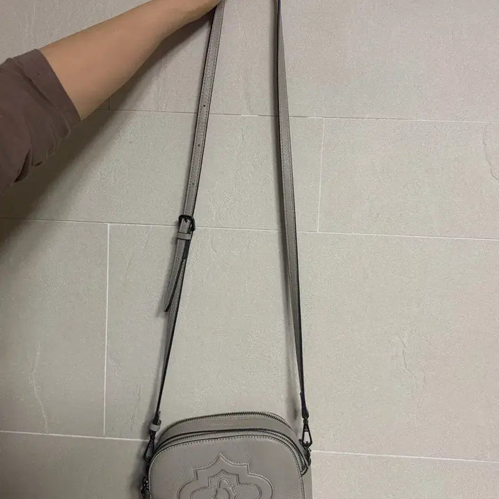 [BUNJANG] Oryany Crossbody Bag / 오야니 크로스백