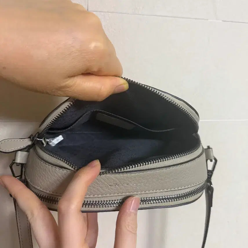 [BUNJANG] Oryany Crossbody Bag / 오야니 크로스백