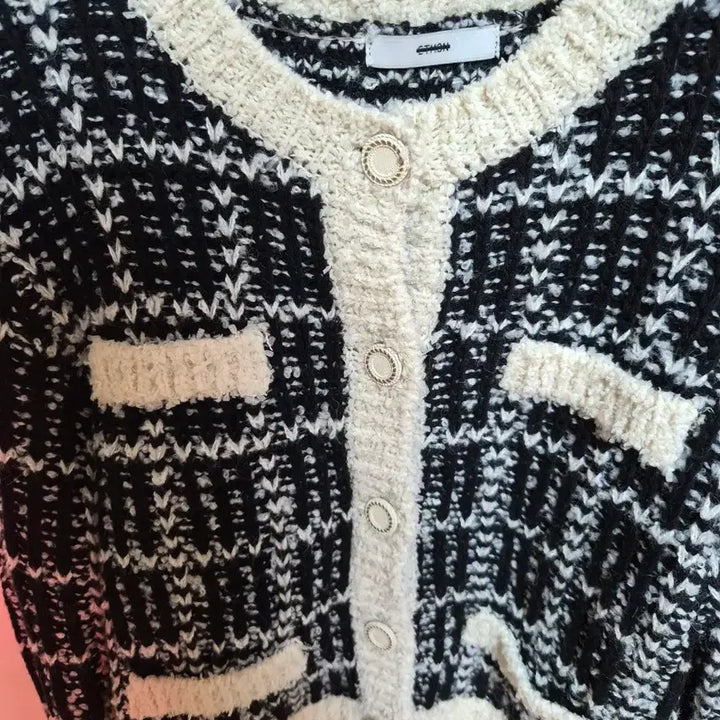 [BUNJANG] Etroite Wonyoung Cardigan Black / 에트몽 장원영가디건 블랙