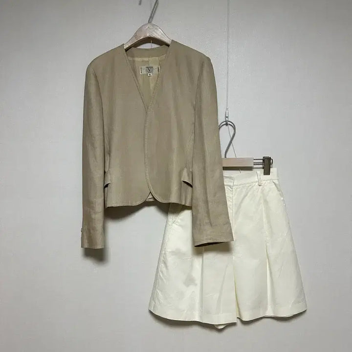 [SOLD OUT] 발렌티노 빈티지 논카라 린넨 크롭 자켓