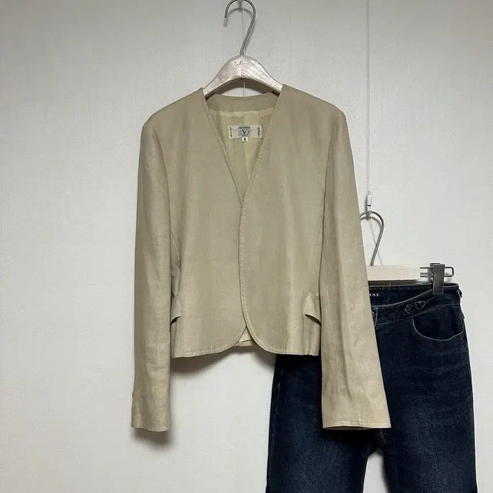 [SOLD OUT] 발렌티노 빈티지 논카라 린넨 크롭 자켓