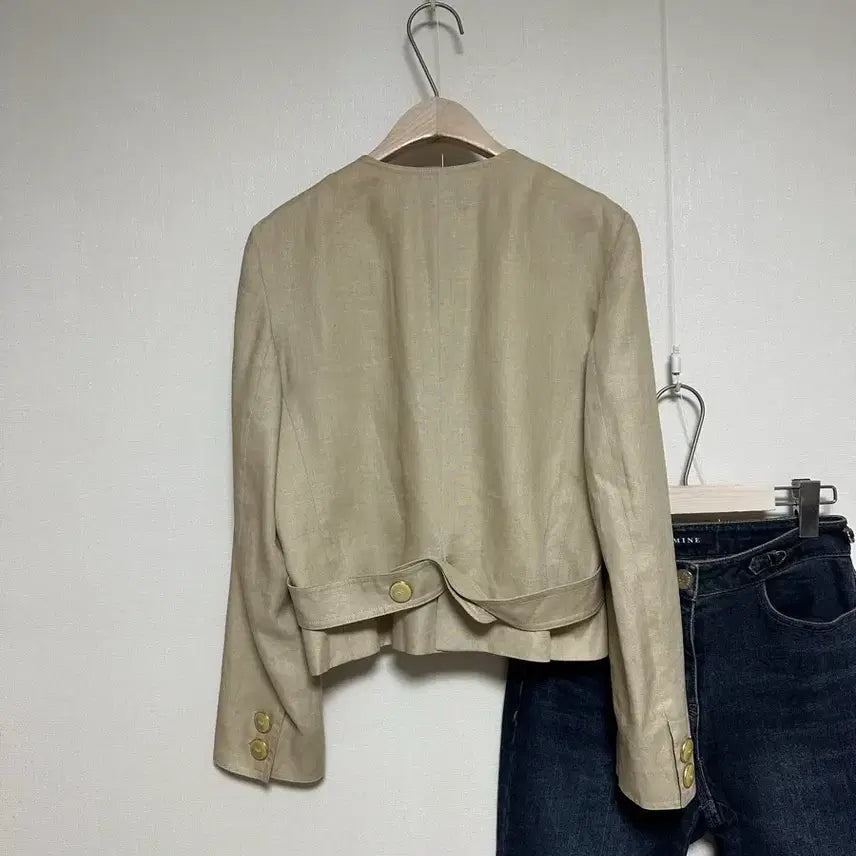 [SOLD OUT] 발렌티노 빈티지 논카라 린넨 크롭 자켓
