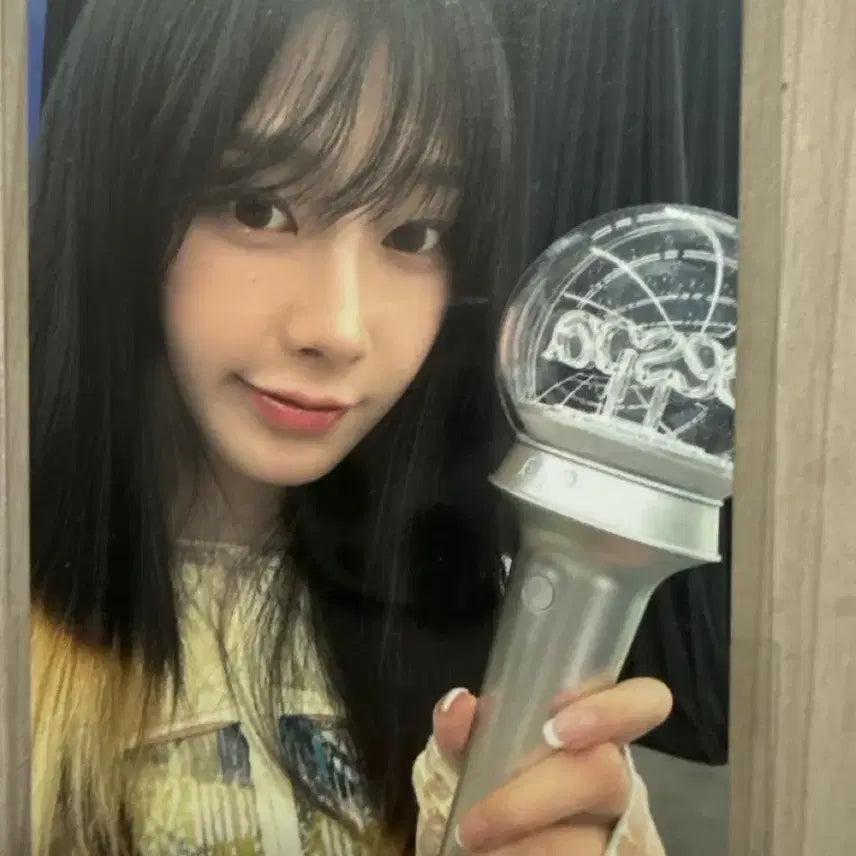 [BUNJANG] Aespa Giselle Light Stick Photocard / 에스파 지젤 응원봉 포카