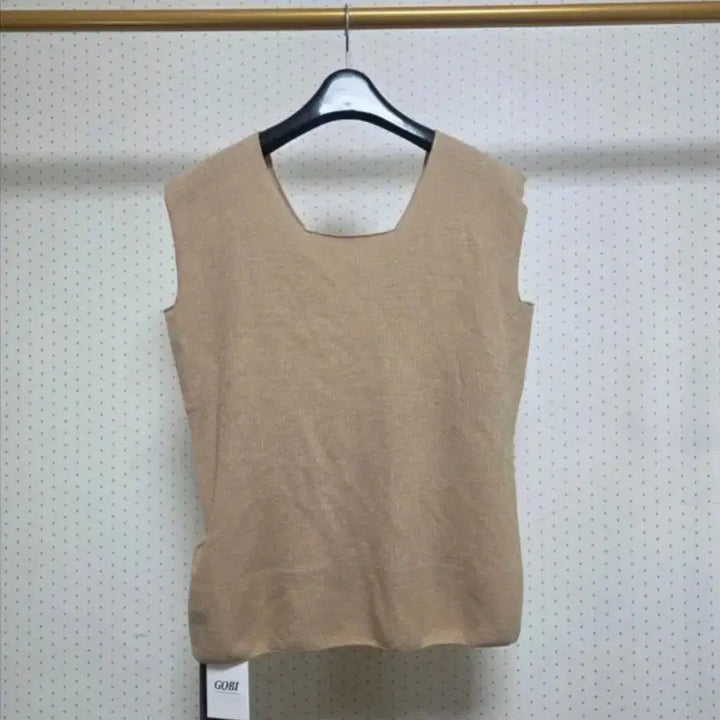 [SOLD OUT] 고비 실크캐시미어 니트탑66사이즈(새상품)