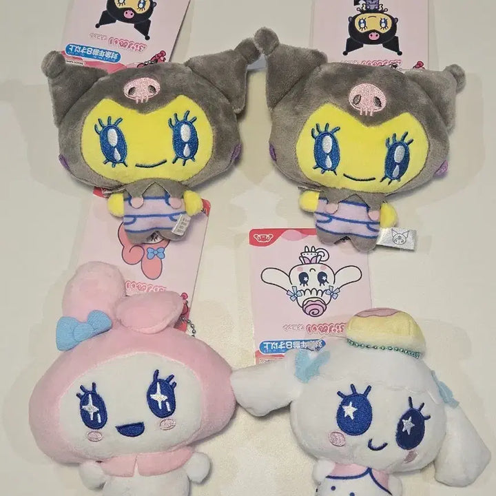 [SOLD OUT] 미사용) 다마고치 x 산리오 쿠로미 / 마이멜로디 / 시나모롤 인형 키링