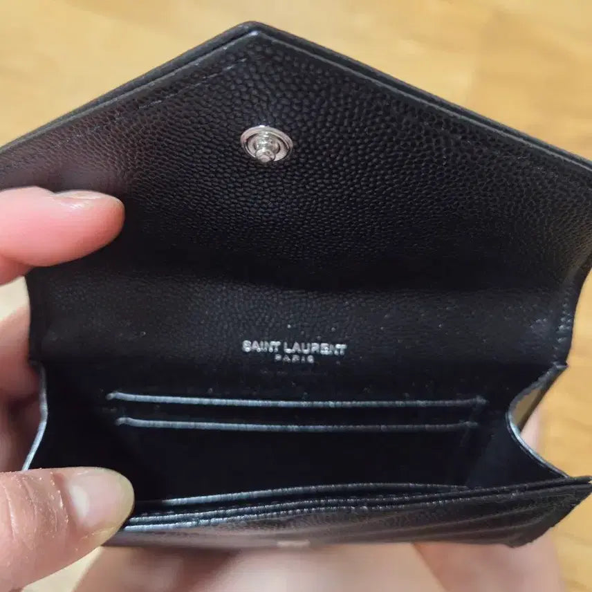 [BUNJANG] Yves Saint Laurent Matelassé Wallet / 입생로랑 마틀라세 반지갑
