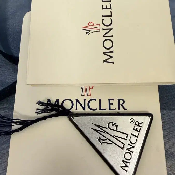 [BUNJANG] Moncler Maya Black Jacket (Size 5) / 몽클레어 마야프 5사이즈 블랙 130 (최종가)