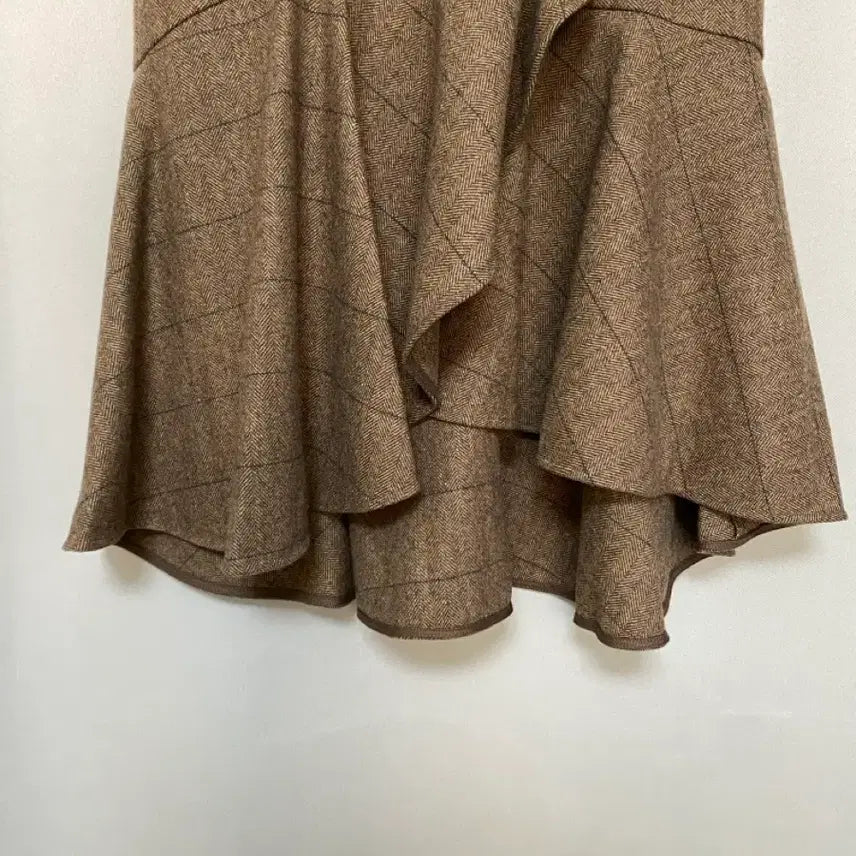 [BUNJANG] System Herringbone Check Ruffle Long Skirt / 시스템  헤링본 체크 러플 롱 스커트