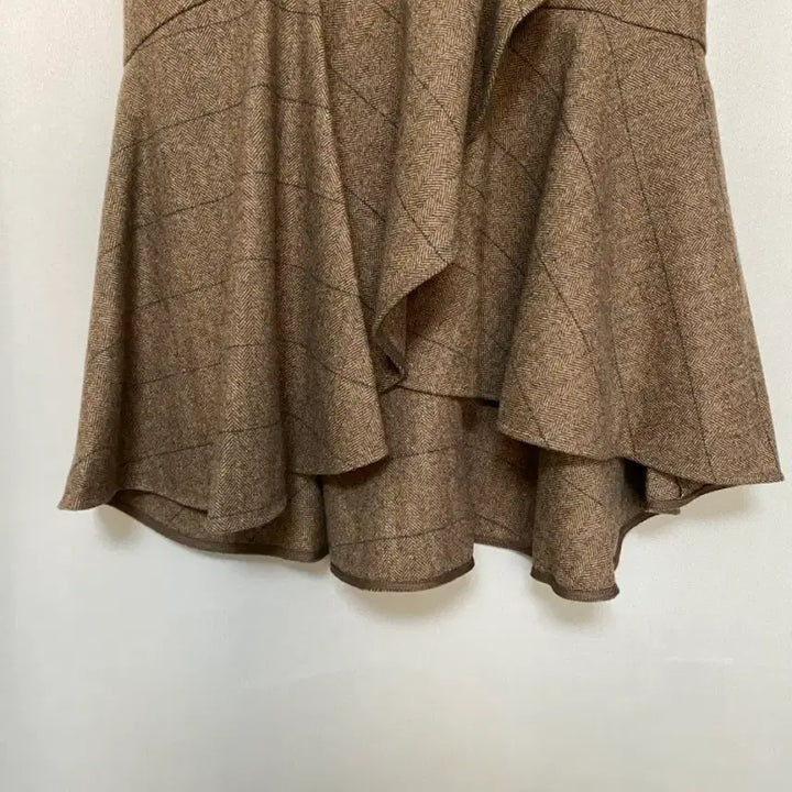 [BUNJANG] System Herringbone Check Ruffle Long Skirt / 시스템  헤링본 체크 러플 롱 스커트