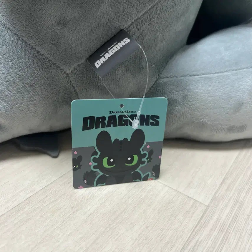 [BUNJANG] How to Train Your Dragon Toothless 45cm Gray Plush Toy / 드래곤길들이기 투슬리스 45cm 그레이 대형 인형