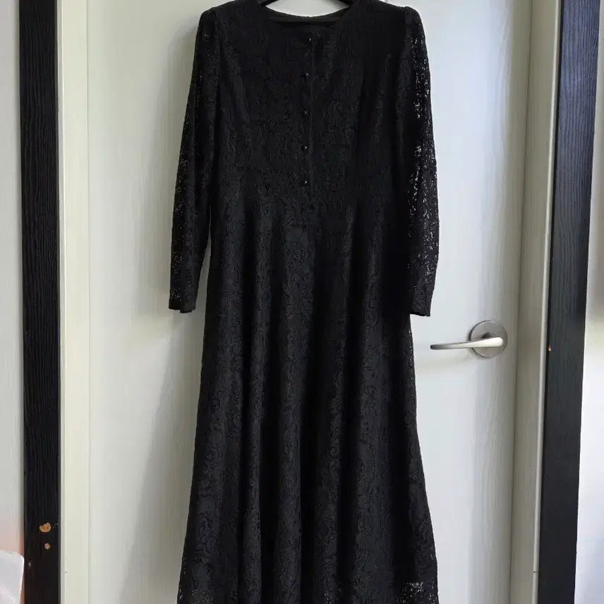 [BUNJANG] Self-Made Black Lace Long Dress / 자체제작 데이트룩 모임룩 블랙 레이스 롱 원피스