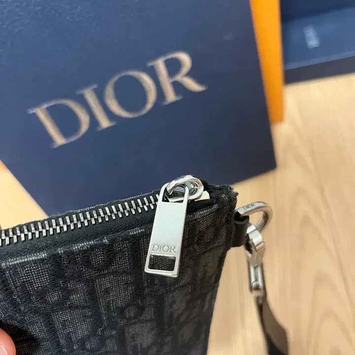 [BUNJANG] Dior Oblique A5 Clutch / [ S급, 영수증사진보유 ] 디올 오블리크 a5 클러치