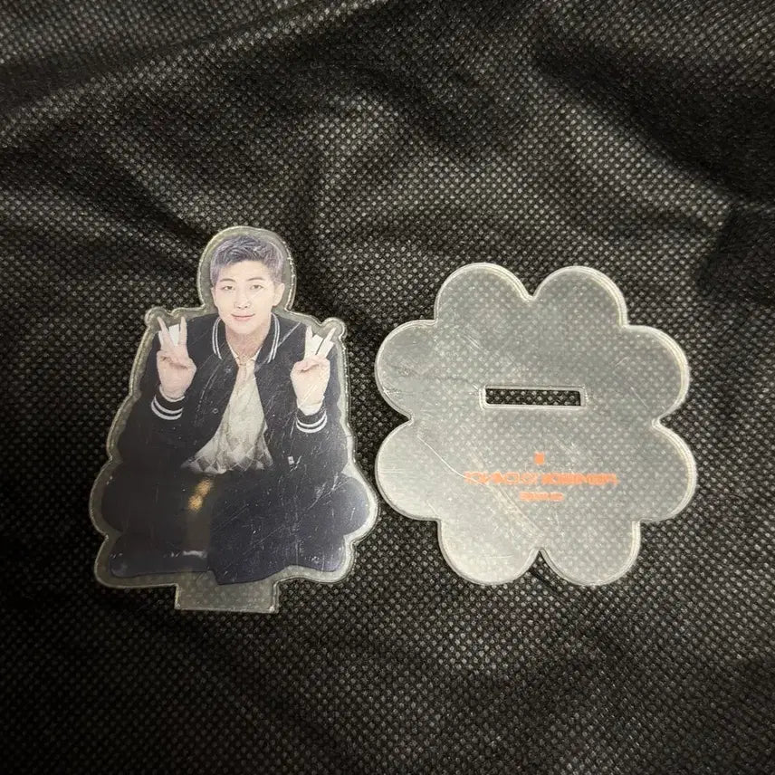 [BUNJANG] BTS RM Permission to Dance Acrylic Stand / 방탄소년단 RM 퍼투댄 아크릴 스탠드