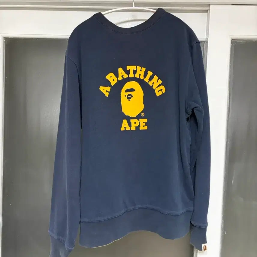 [BUNJANG] BAPE A Bathing Ape Reversible Sweatshirt / BAPE 베이프 리버시블 맨투맨 정품 A Bathing Ape