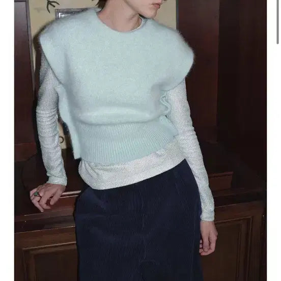 [BUNJANG] ANGORA KNIT VEST_MINT 오버듀플레어 민트 조끼 / ANGORA KNIT VEST_MINT 오버듀플레어 민트 조끼