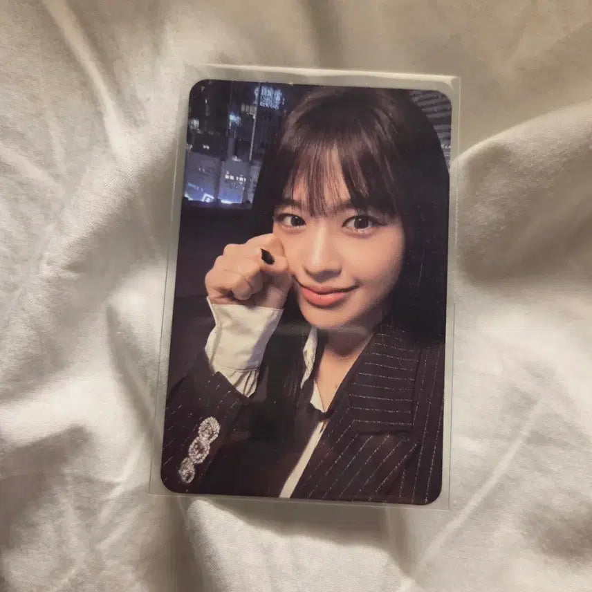 [BUNJANG] IVE Yujin Photocard / 아이브 유진 포카 양도