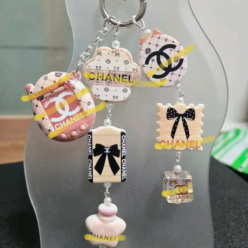 [BUNJANG] [핸드메이드] (샤)느낌잇는 키링 / [핸드메이드] (샤)느낌잇는 키링