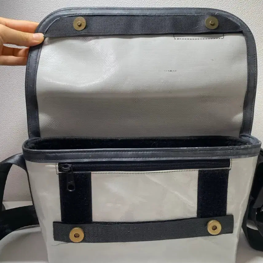 [BUNJANG] Freitag Hawaii Five-O Shoulder Bag / 프라이탁 하와이파이브오