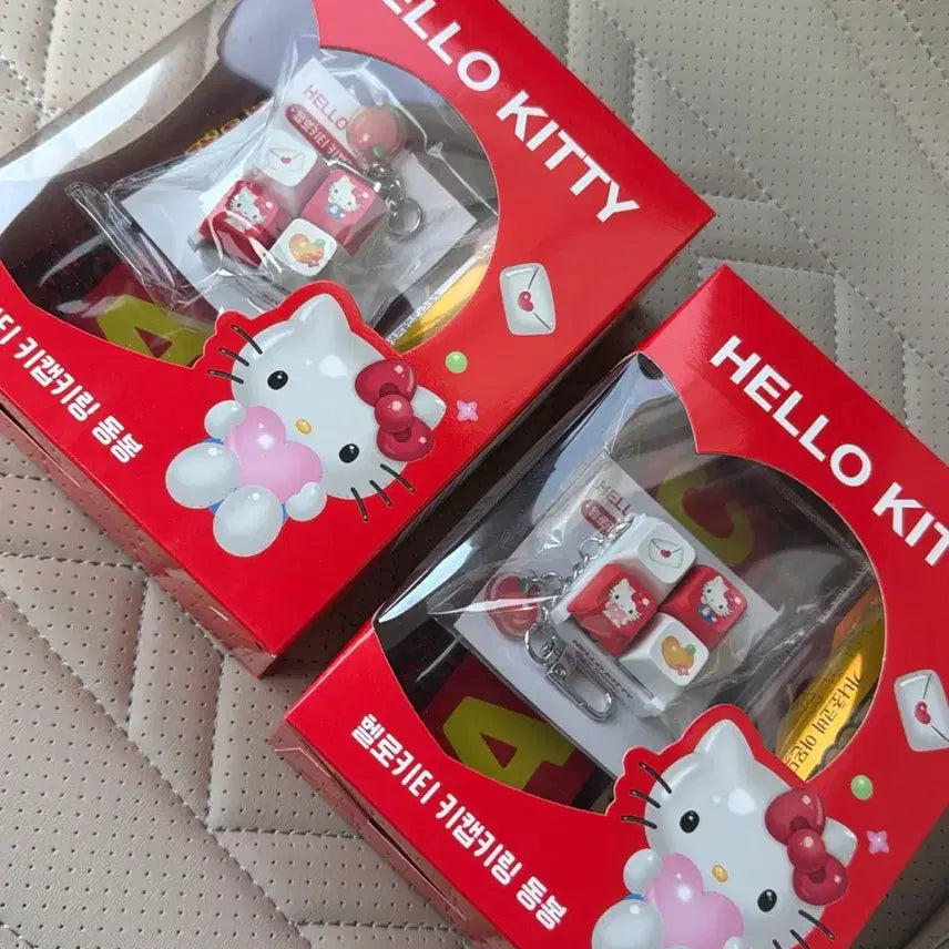 [BUNJANG] Seven Eleven Hello Kitty Keycap Keyring (Sealed) / 세븐일레븐 헬로키티 키캡키링 미개봉