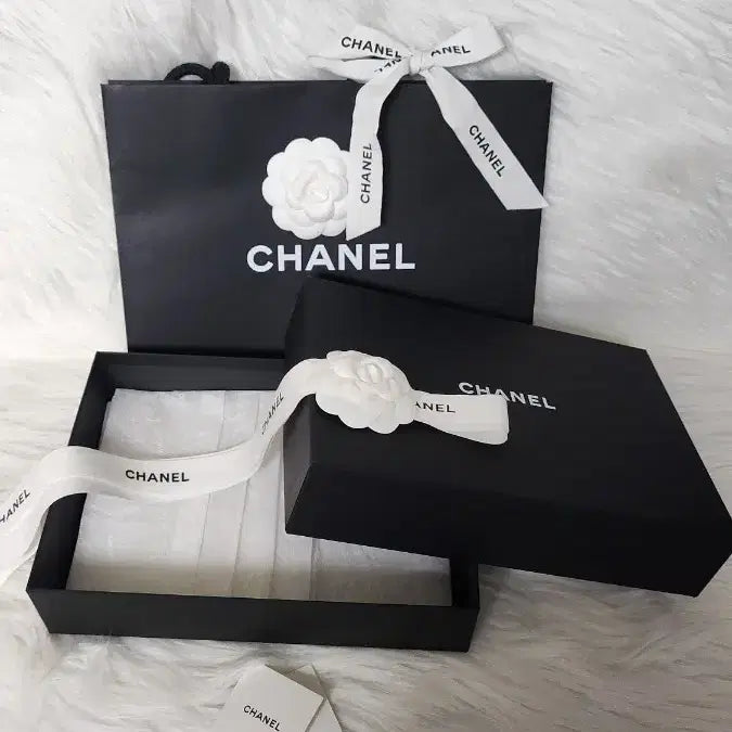 [BUNJANG] Chanel WOC Box Mini Flap Set / 10-1)샤넬 WOC박스미니플랩 박스 까멜리아쇼핑백 속지셋트