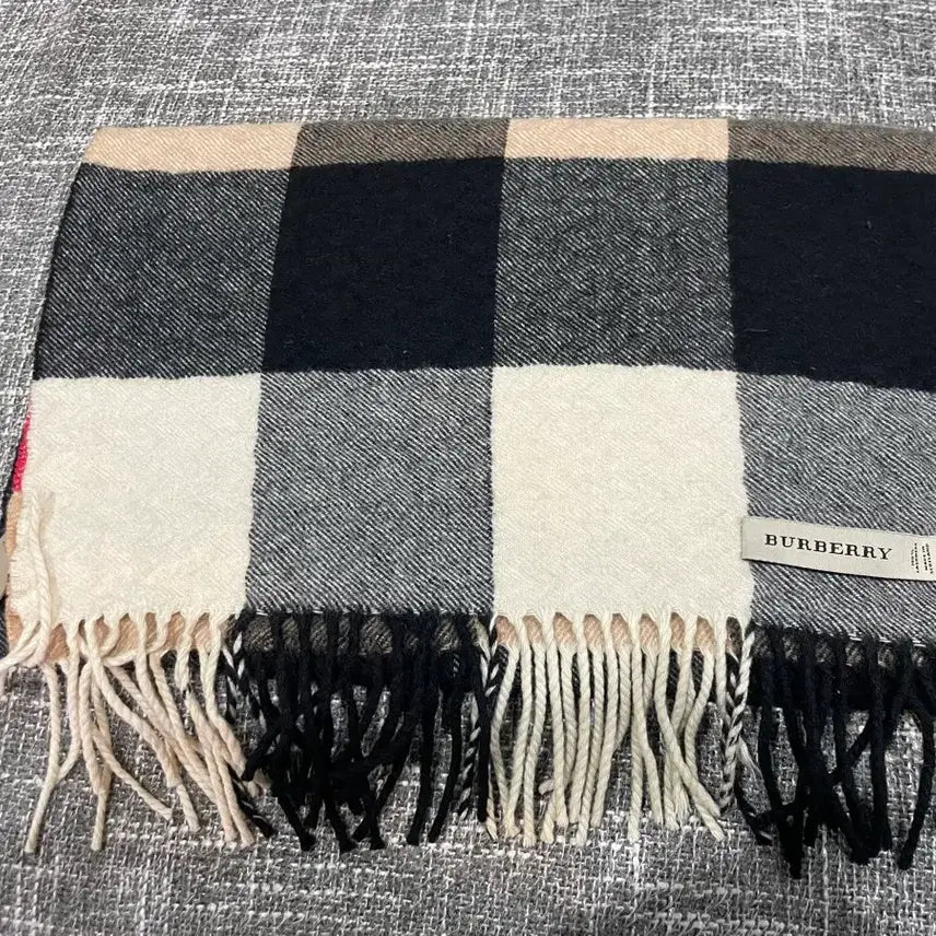 [BUNJANG] Burberry Cashmere Check Muffler / 버버리 체크 캐시미어  머플러 정품