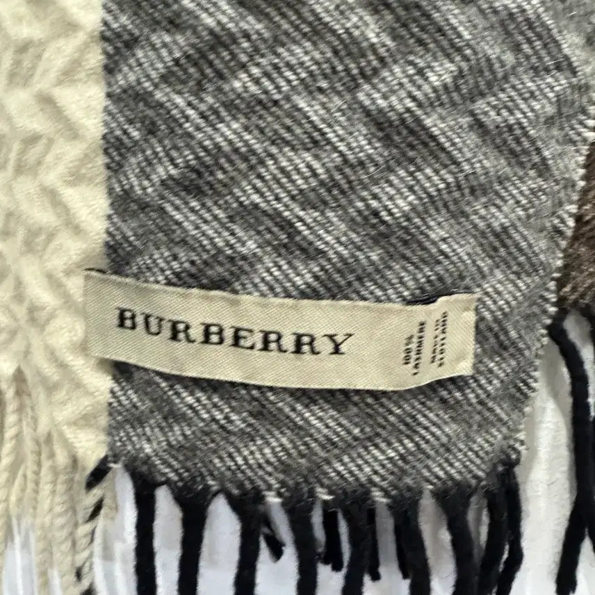 [BUNJANG] Burberry Cashmere Check Muffler / 버버리 체크 캐시미어  머플러 정품