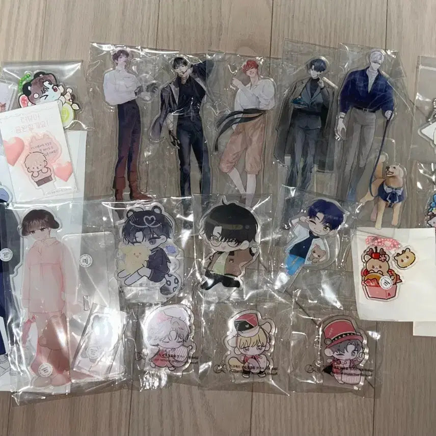 [BUNJANG] [DEBUT OR DIE] Bundle Set Acrylic Standee / 일괄) 데못죽 아크릴스탠드 코롯토 일괄 양도 (+쮜님 포카포함)