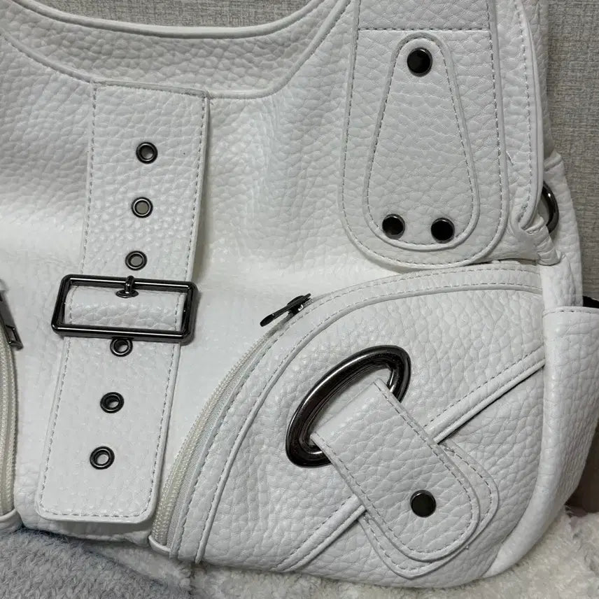 [BUNJANG] White Leather Shoulder Bag / 화이트 가죽 숄더백