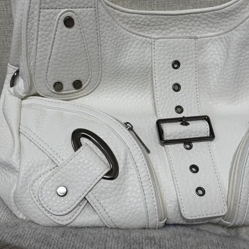 [BUNJANG] White Leather Shoulder Bag / 화이트 가죽 숄더백