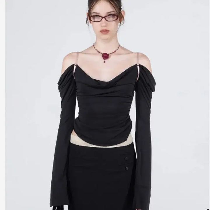 [BUNJANG] Sculptor Drape Off-Shoulder Black Top / 스컬프터 드레이프 오프숄더 블랙 탑 *단종*