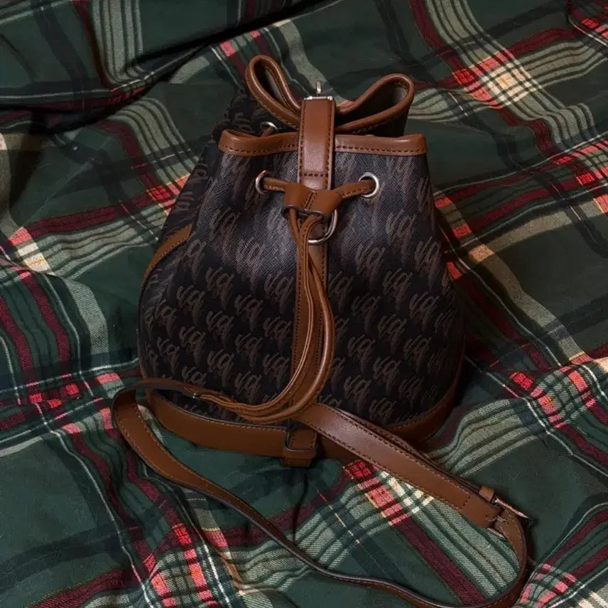 [BUNJANG] Vunque Toosee One Shoulder S Brown / 분크 Toosee One Shoulder S 브라운