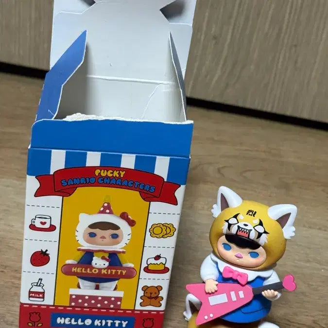 [BUNJANG] Pucky Sanrio Characters Hello Kitty Figure / PUCKY 산리오 캐릭터즈 헬로키티 피규어