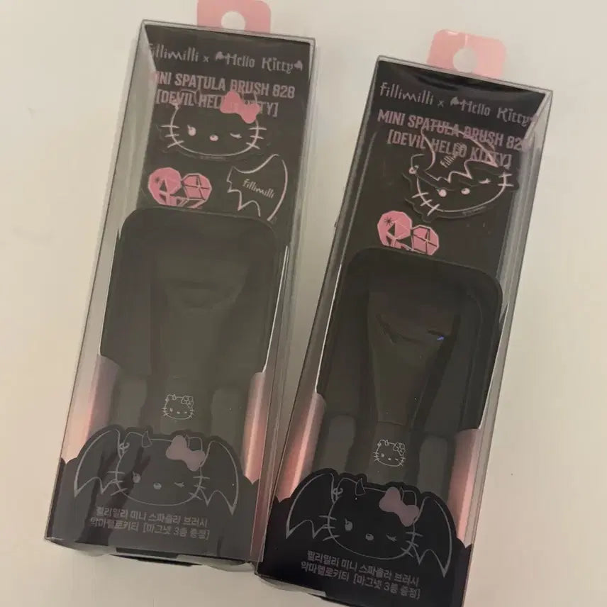 [BUNJANG] Fifty Fifty Hello Kitty Devil Mini Spatula Brush / 필리밀리X헬로키티 악마 미니 스파츌라 브러쉬
