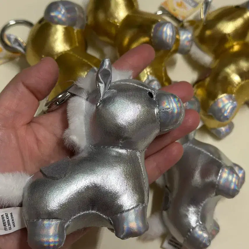 [BUNJANG] Hologram Pony Keychain / 홀로그램 말 인형 키링 실버/골드 / 블링블링 포니 인형 키링