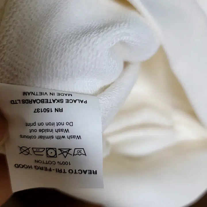 [BUNJANG] Palace Reacto Tri-Ferg Hoodie White - 23SS / 팔라스 리액토 트라이퍼그 후드 화이트 - 23SS