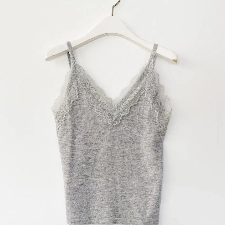 [BUNJANG] Milkcocoa Lace Slip Tank Top / [밀크코코아] 레이스 슬립 나시 (wool 50%)