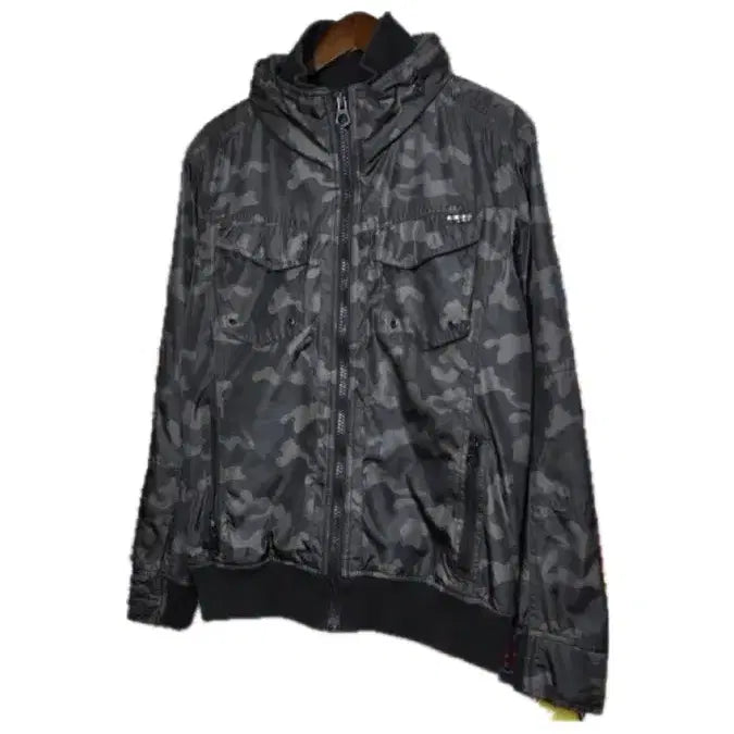 [BUNJANG] BUCKAROO Camouflage Padded Military Jumper / 버커루 카모플라주 밀리터리 패디드 점퍼